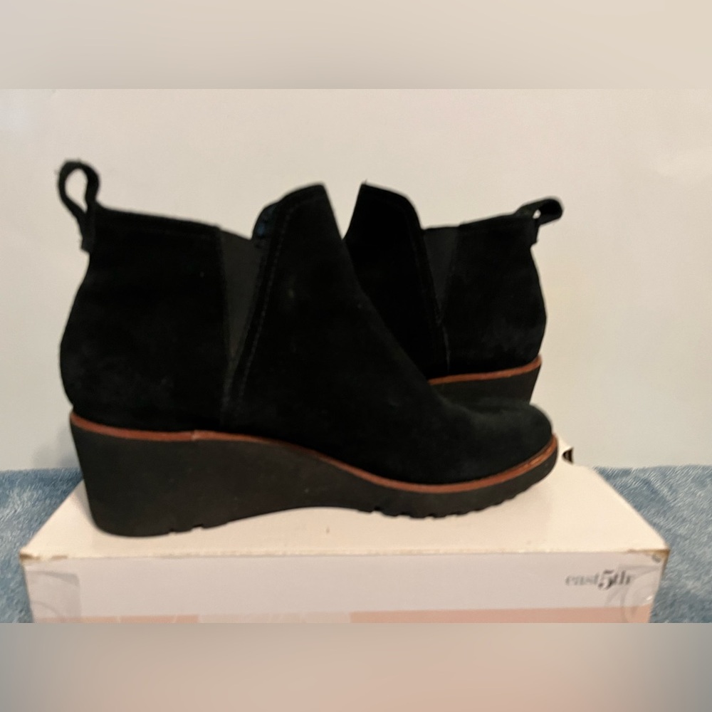 Sanctuary Black Suede Wedge Ankle Booties